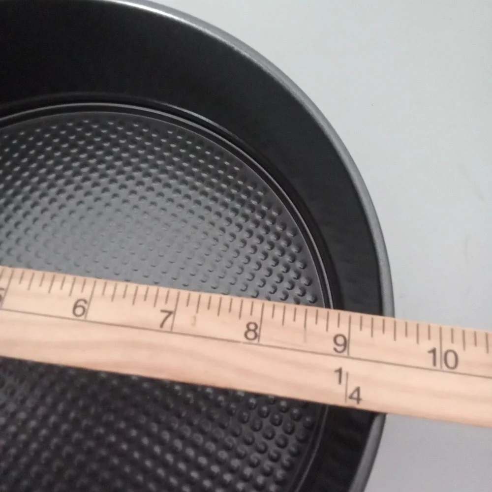 Round Nonstick Springform Pan 9.5 Inch Dark Gray Textured Base Cheesecake Pan